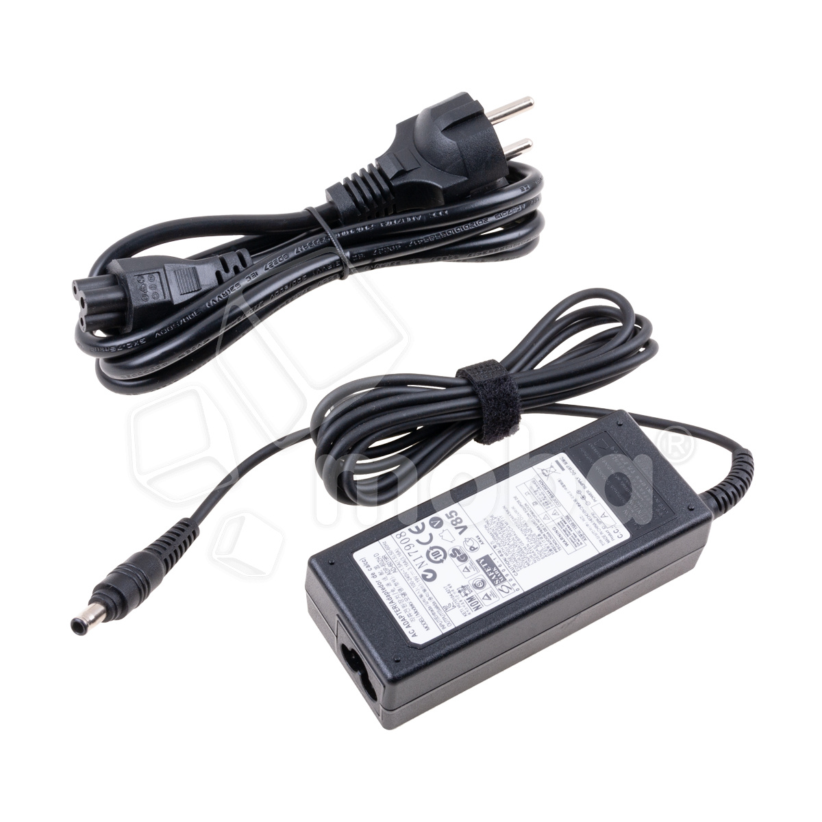 Блок питания (сетевой адаптер) для ноутбука Samsung 19V, 3,16A, 60W (5,5x3,0 с иглой)
